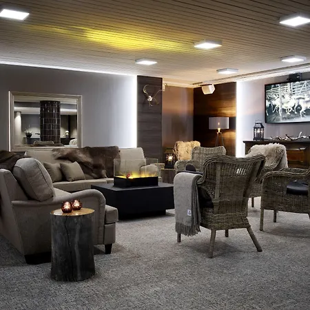 Lapland Hotelli 4*